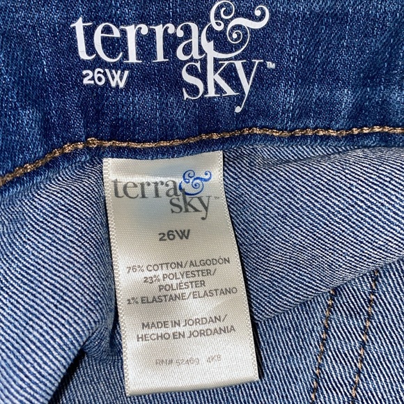 0616 Terra & Sky Distressed Blue Denim Jeans - Picture 3 of 3